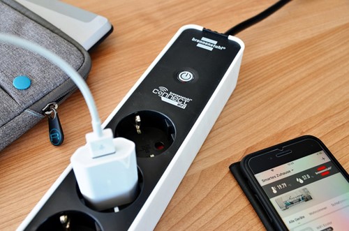 Stekkerdoos Brennenstuhl wifi Connect 3 voudig 1.5 meter zwart/wit-2