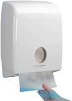 Handdoek Scott Essential i-vouw 1-laags 200x318mm 15x240 vel wit 6669-3