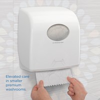 Handdoekrol Kleenex Ultra Slimroll 2-laags 100m wit 6781-2