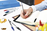 Balpen Bic Cristal medium assorti in tubo verpakking-2