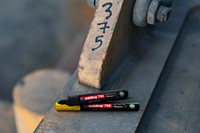 Paintmarker edding 790 op alcoholbasis 2-3mm zwart-3