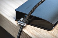 Vergrendelset voor desktop en randapparaten Kensington 2.0-1