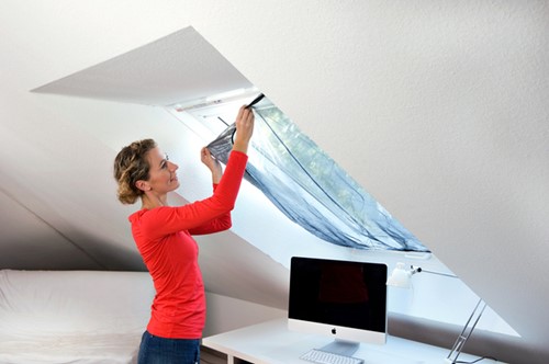 Insectenhor tesa® Insect Stop Klittenband voor dakramen 1,2x1,4m antraciet-2